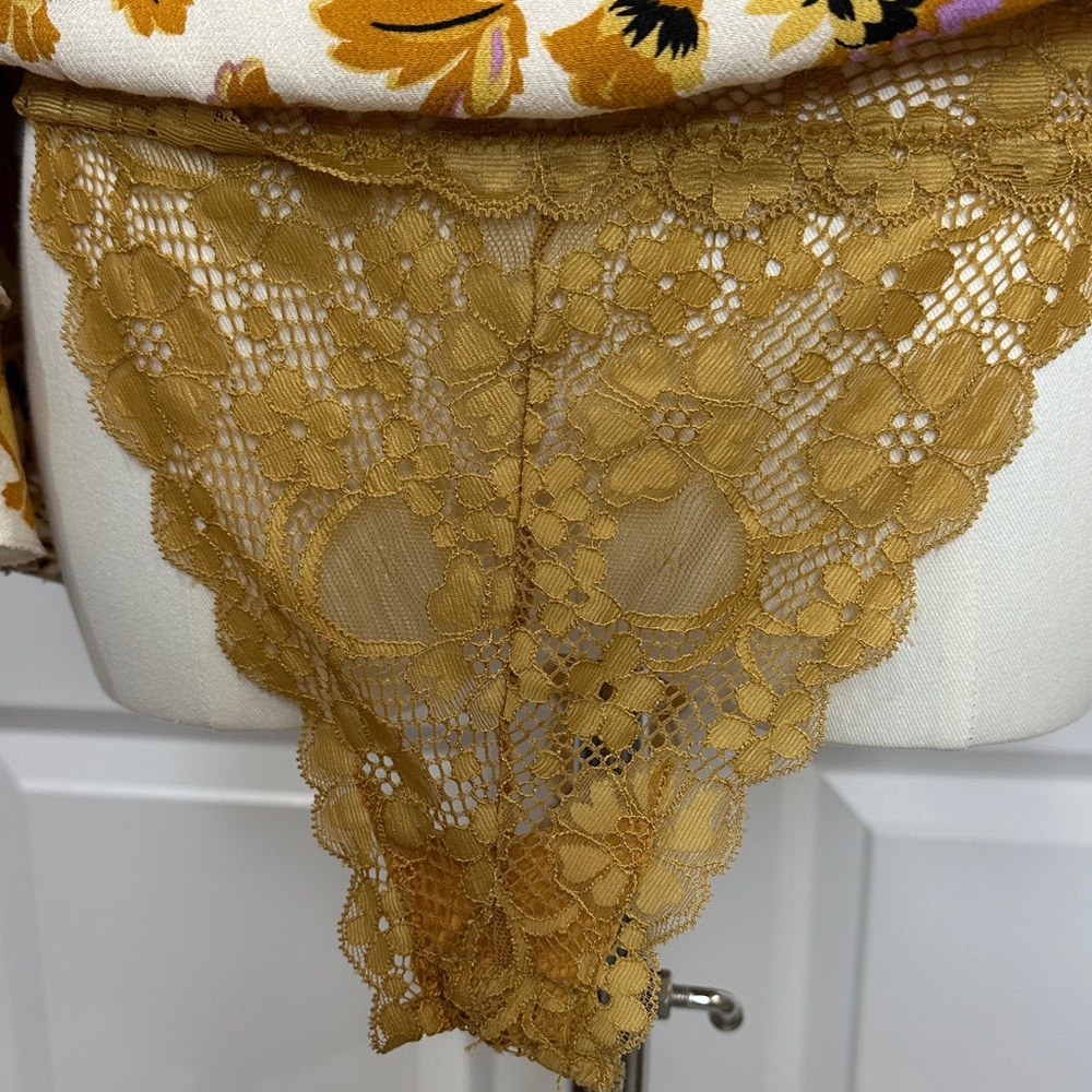 Free People Intimately Gold Brown Floral Lace Square Neck Thong Bodysuit Size SP - Picture 6 of 11